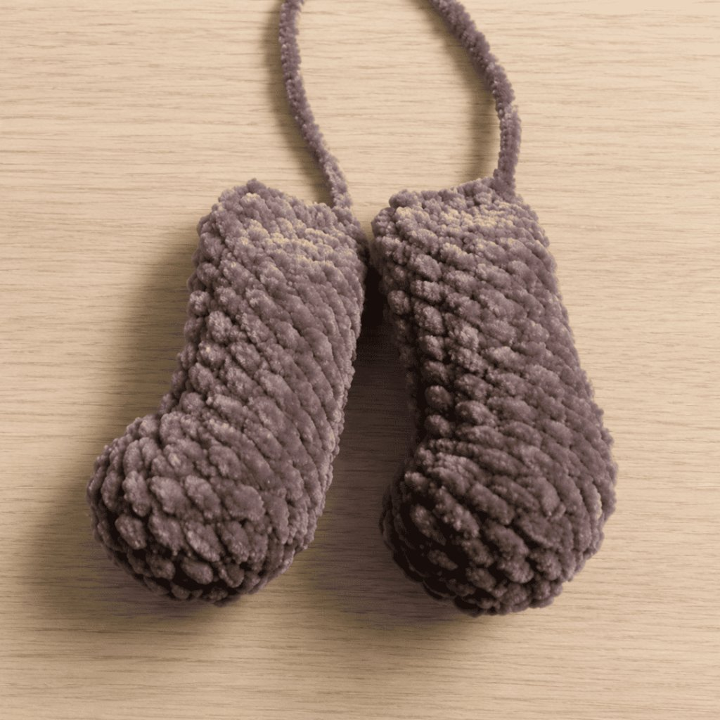 Crochet koala legs and feet